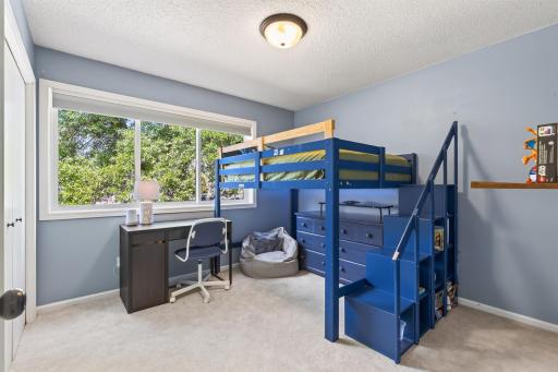 13755 94th Avenue N, Maple Grove, MN 55369