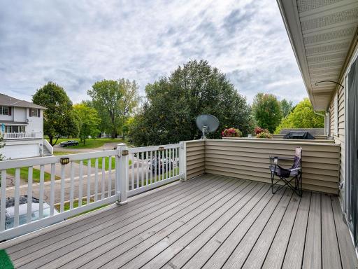 336 Gironde Court, Woodbury, MN 55125
