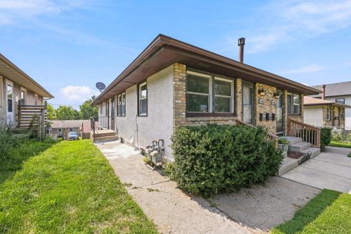 518_37th_Ave_NE_Minneapolis_MN_55421_USA_007.jpg