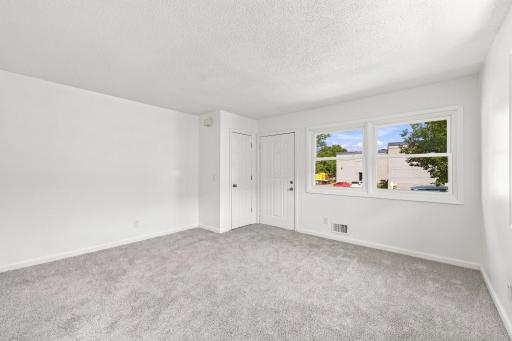 518 37th Avenue NE, Minneapolis, MN 55421