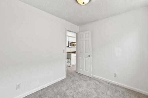 518 37th Avenue NE, Minneapolis, MN 55421