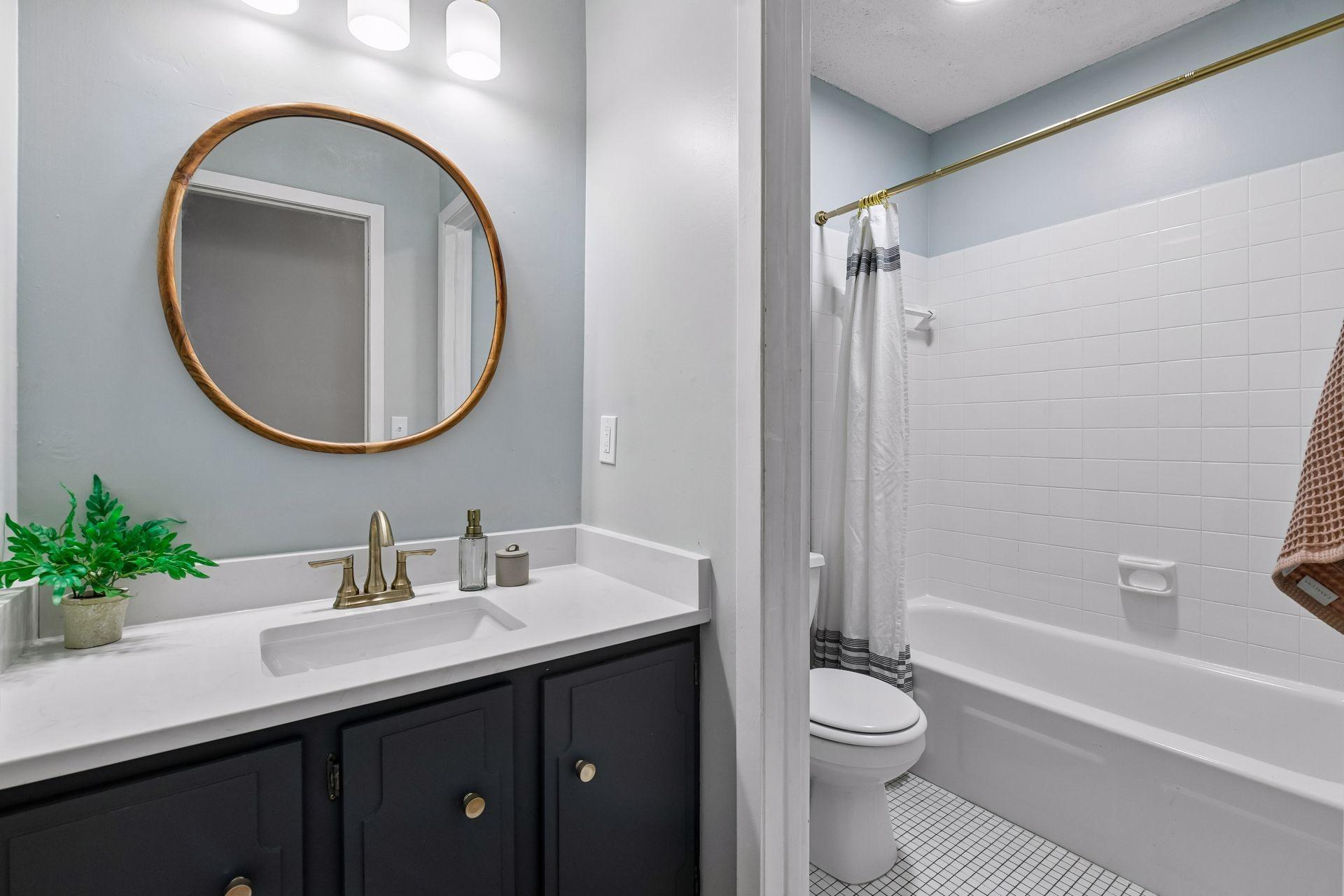 Full bathroom