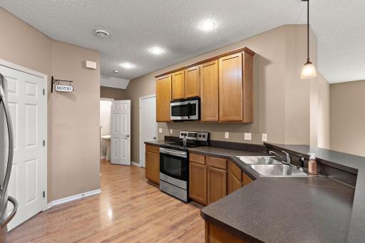 757 Willow Glen Drive, Buffalo, MN 55313