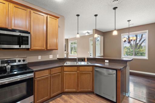 757 Willow Glen Drive, Buffalo, MN 55313