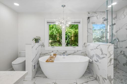 This primary suite will have you drooling