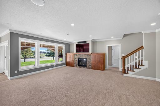 878 Diseworth Court NE, Byron, MN 55920