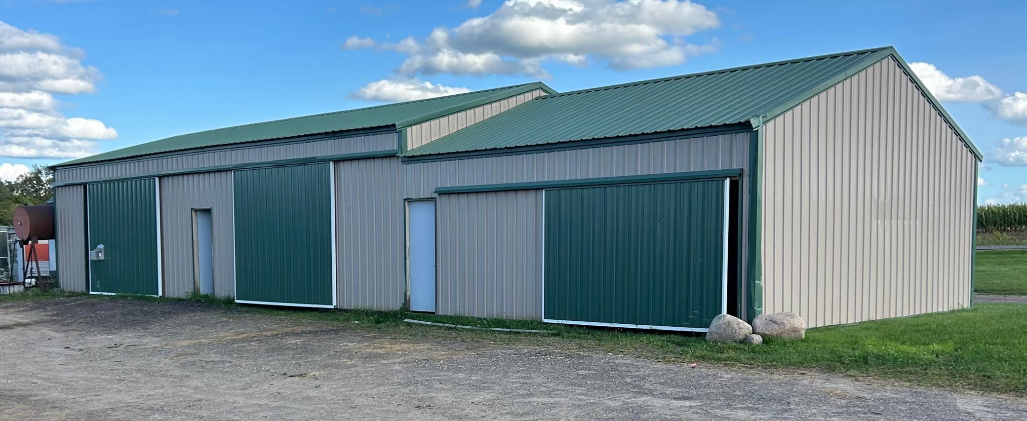24x72 storage & shop