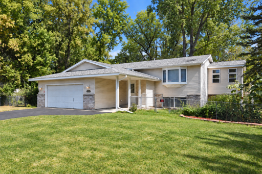 Photo for 5506 Prospect Avenue, White Bear Lake, MN 55110 - listing #7140505 5506 Prospect Avenue, White Bear Lake, MN 55110