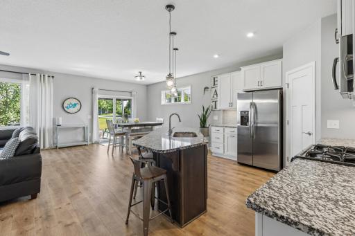 4305 Cottagewood Court, Excelsior, MN 55331
