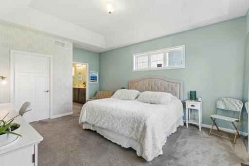 4305 Cottagewood Court, Excelsior, MN 55331