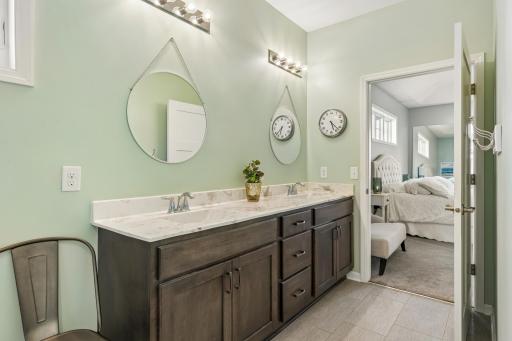 4305 Cottagewood Court, Excelsior, MN 55331