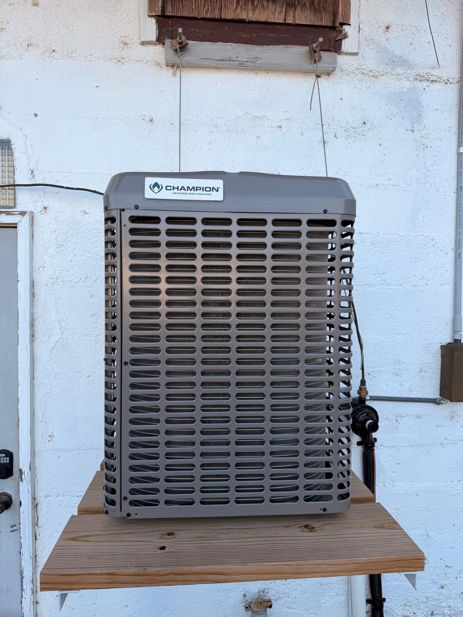 Almost brand new AC