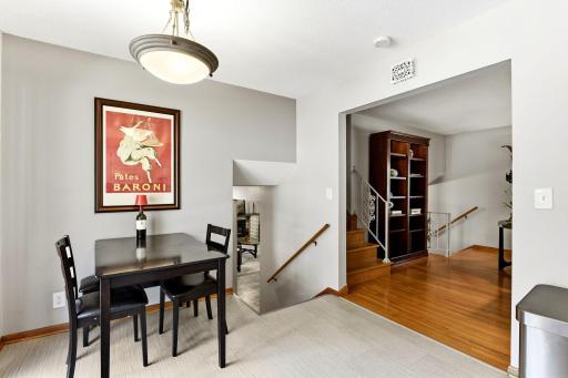 14-web-or-mls-4632-Oregon-Ave-N-14.jpg