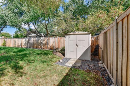 53-web-or-mls-4632-Oregon-Ave-N-53.jpg
