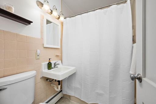 2805 Colorado Avenue S, Saint Louis Park, MN 55416