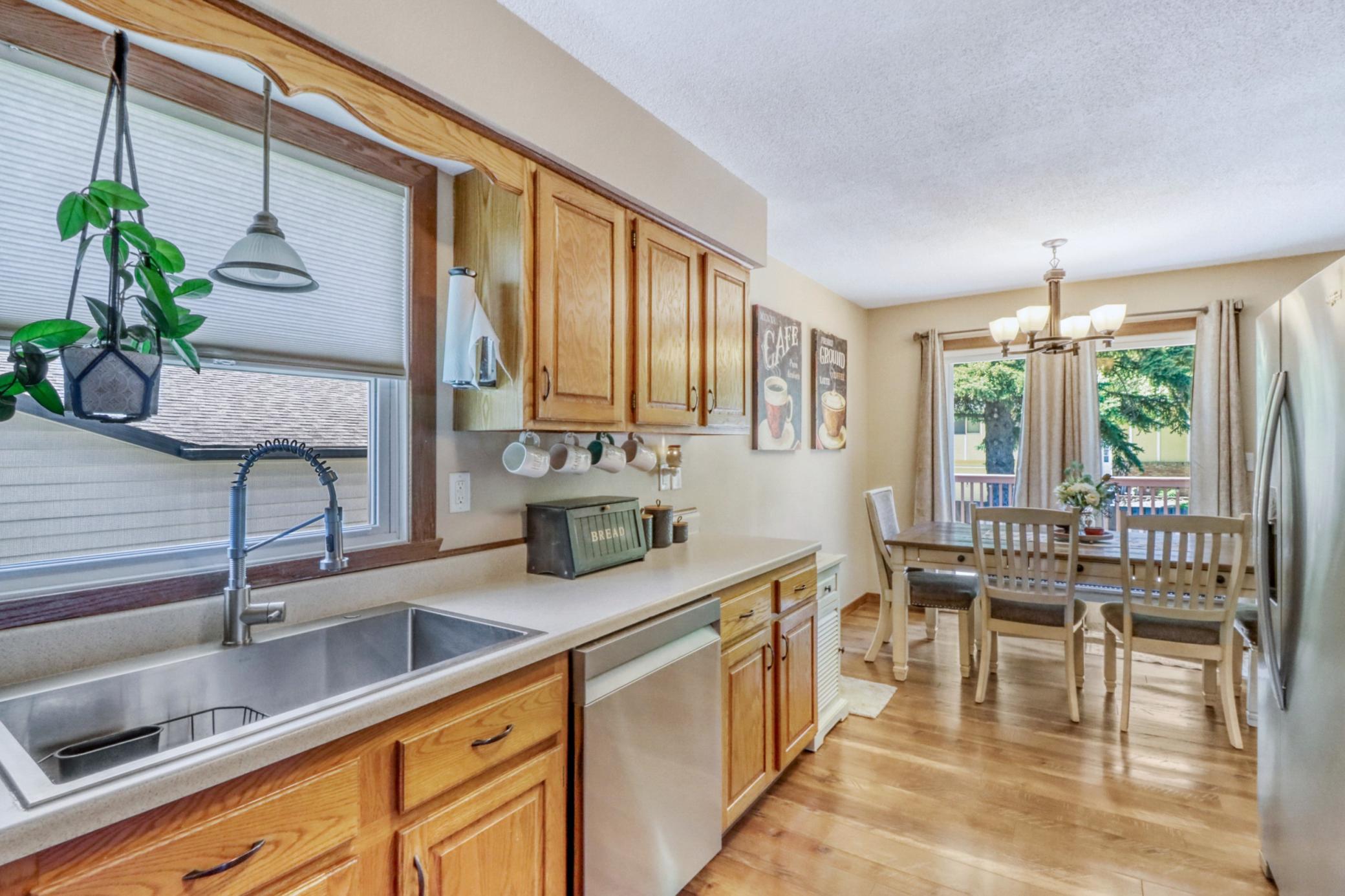 Kitchen1_5.jpg