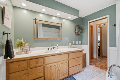 403 9th Avenue SW, Wells, MN 56097