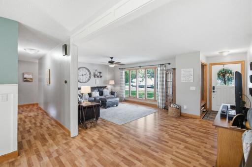 403 9th Avenue SW, Wells, MN 56097