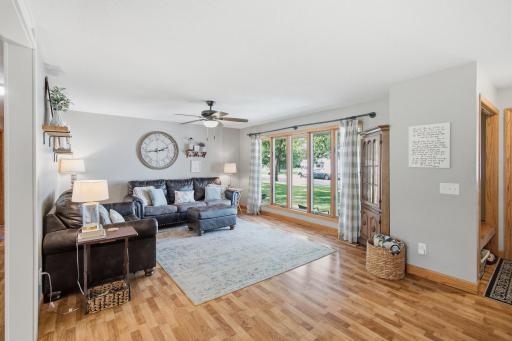 403 9th Avenue SW, Wells, MN 56097