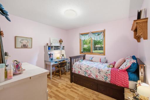 403 9th Avenue SW, Wells, MN 56097