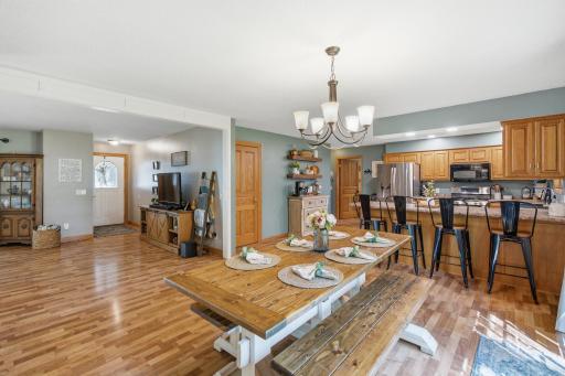 403 9th Avenue SW, Wells, MN 56097