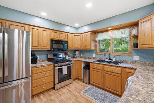 403 9th Avenue SW, Wells, MN 56097