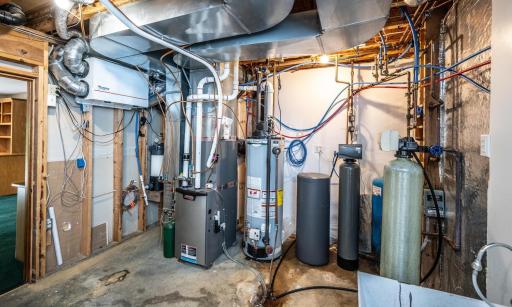 042-019-Utility Room-1500x901.jpg