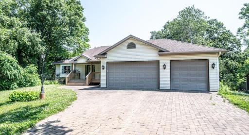 045-003-Front of Home-1500x817.jpg