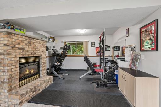 5855 W 140th Street, Savage, MN 55378