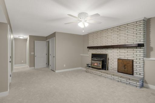 16647 Maniteau Boulevard NW, Andover, MN 55304