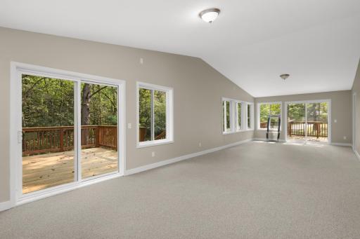16647 Maniteau Boulevard NW, Andover, MN 55304