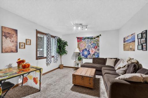 39208-39214 Grand Avenue, North Branch, MN 55056