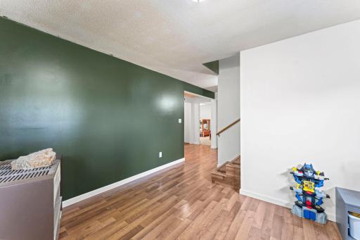 50-web-or-mls-7751 Airport Rd-155.jpg