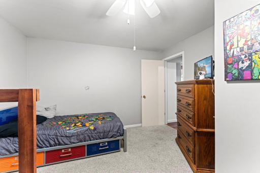 52-web-or-mls-7751 Airport Rd-195.jpg
