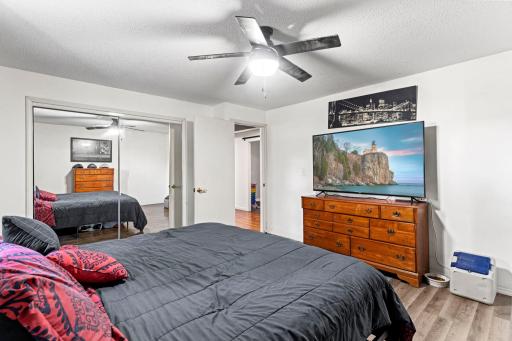 43-web-or-mls-7751 Airport Rd-210.jpg