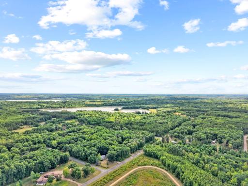2-web-or-mls-7751 Airport Rd-323.jpg