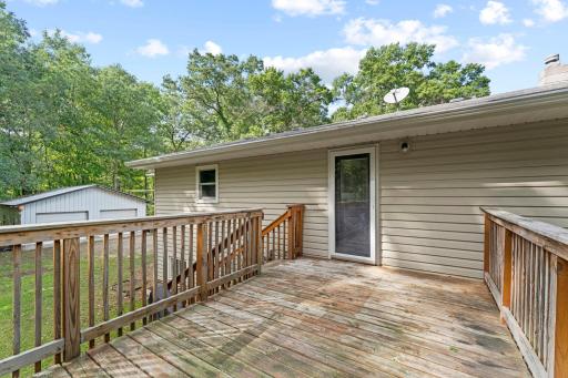 60-web-or-mls-7751 Airport Rd-288.jpg