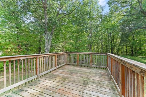 59-web-or-mls-7751 Airport Rd-283.jpg