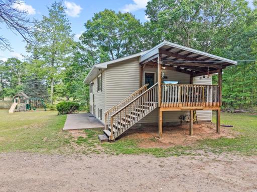 61-web-or-mls-7751 Airport Rd-305.jpg