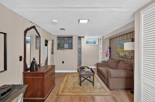 4556 43rd Avenue S, Minneapolis, MN 55406