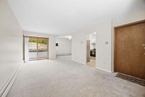 8242 Freemont Avenue S, B, Bloomington, MN 55420
