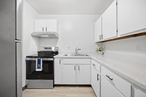 8242 Freemont Avenue S, B, Bloomington, MN 55420