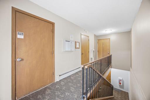 8242 Freemont Avenue S, B, Bloomington, MN 55420