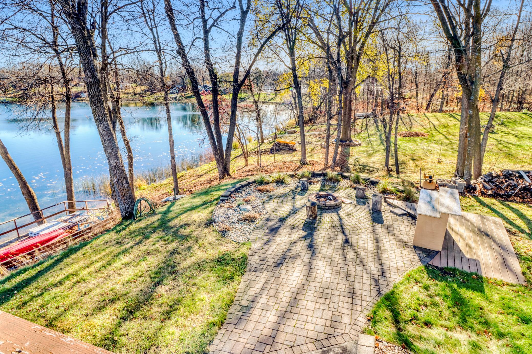 Exterior_firepit1_2.JPG