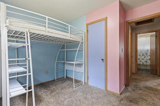 305 E 3rd Street, Minneota, MN 56264