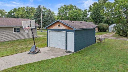 305 E 3rd Street, Minneota, MN 56264