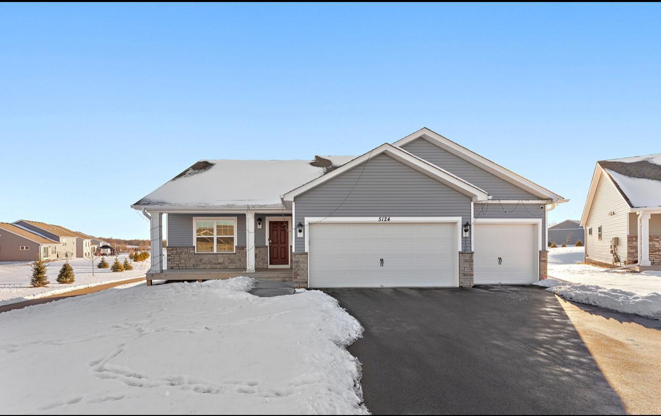 Property photo for 5124 Mustang Circle, Saint Paul, MN 55129