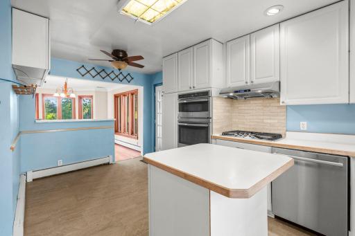 26-web-or-mls-6824 E Fish Lake Rd-146.jpg