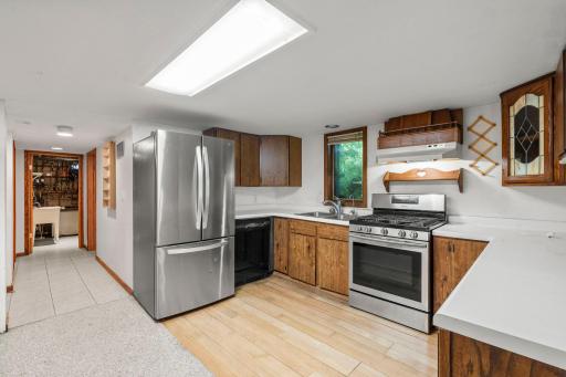 46-web-or-mls-6824 E Fish Lake Rd-206.jpg