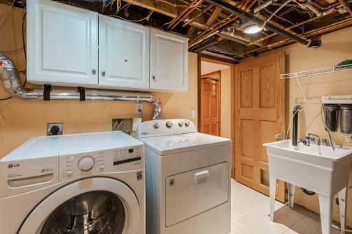 58-web-or-mls-6824 E Fish Lake Rd-266.jpg